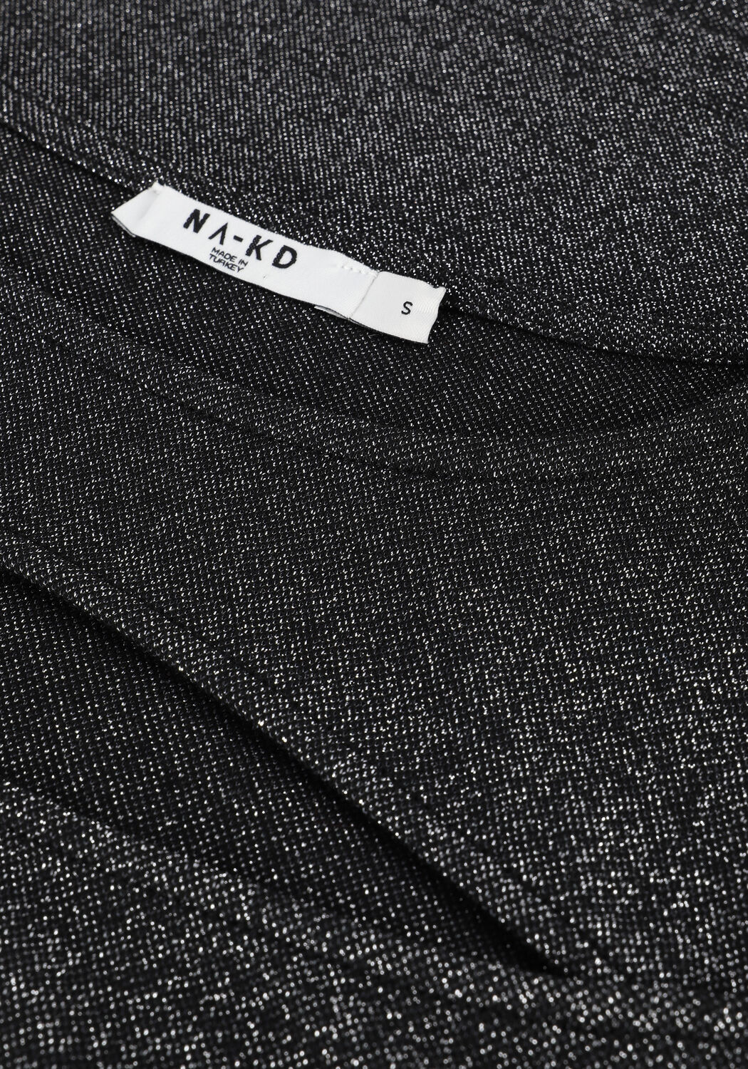 Schwarze NA-KD Top CUT OUT TOP - large