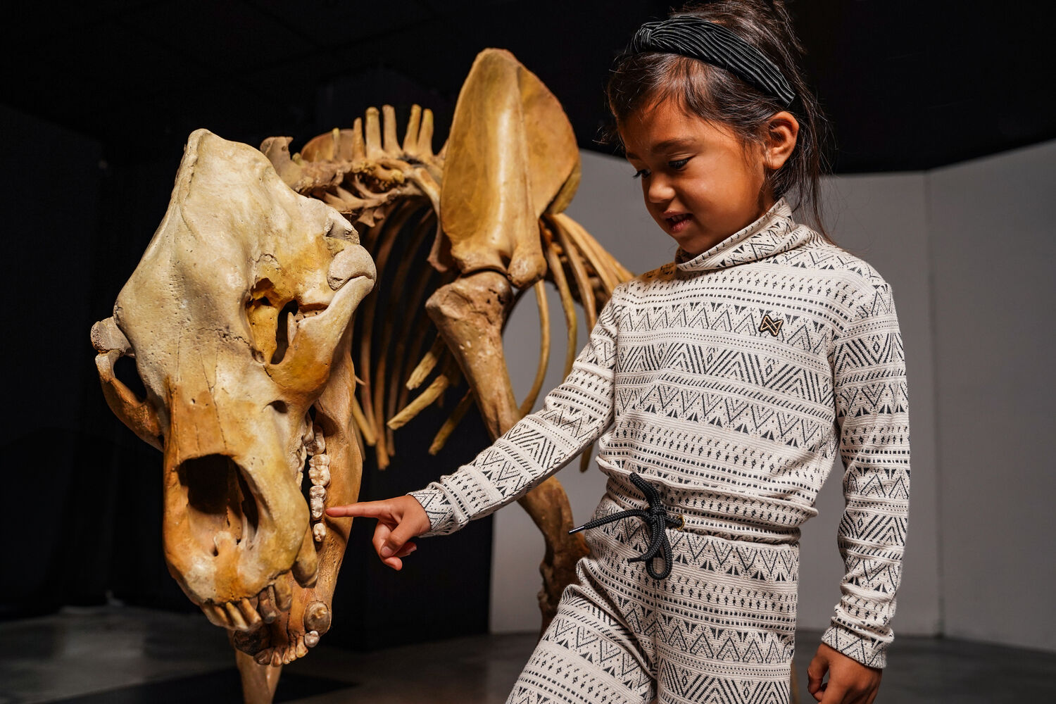 Nicht-gerade weiss KOKO NOKO Pullover O56937 - large