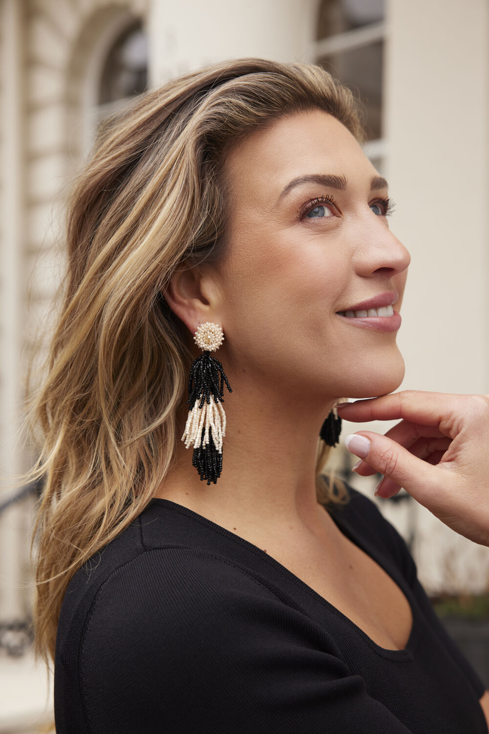 Beige PAULIE POCKET Ohrringe FRINGE FLAIR EARRINGS - large