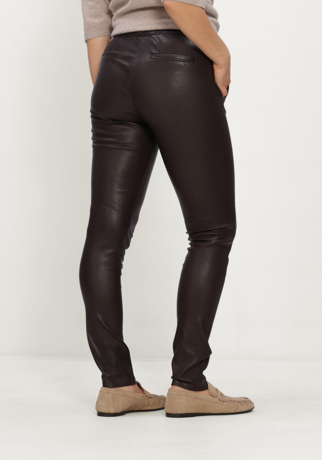 Braune STUDIO AR Hosen SORAYA STRETCH PLONGE - large
