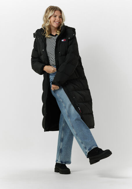 Schwarze TOMMY JEANS Wattierte Jack OUTERWEAR - large