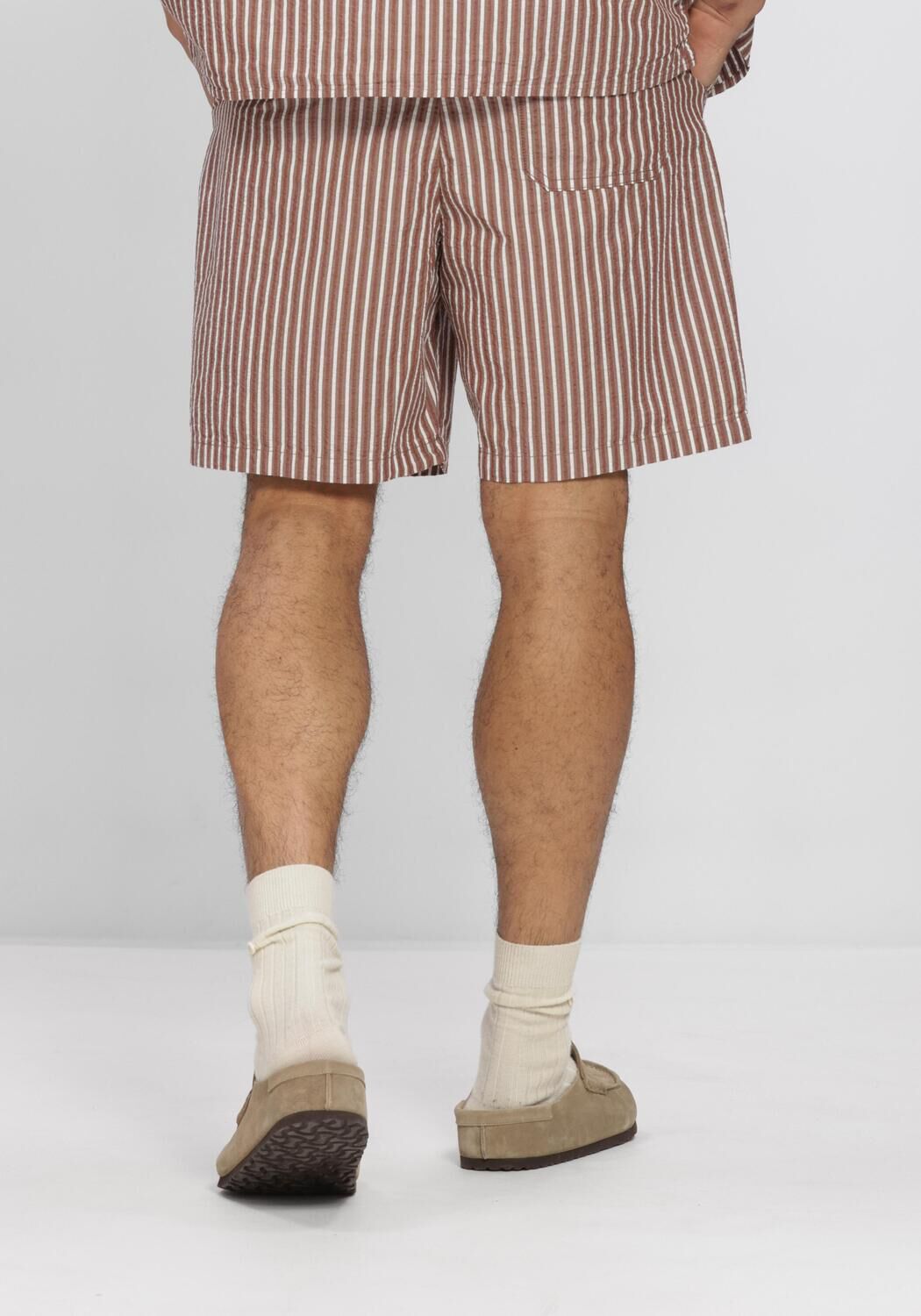 Beige SELECTED MEN Kurze Hose SLHREGSTUART SEERSUCKER  SHORTS - large
