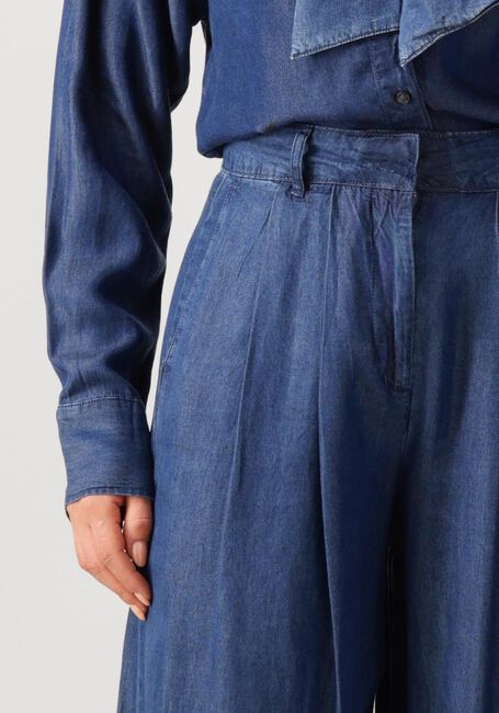 Dunkelblau SELECTED FEMME Weite Hose SLFJANNA HW PLEATED CHAMBRAY - large