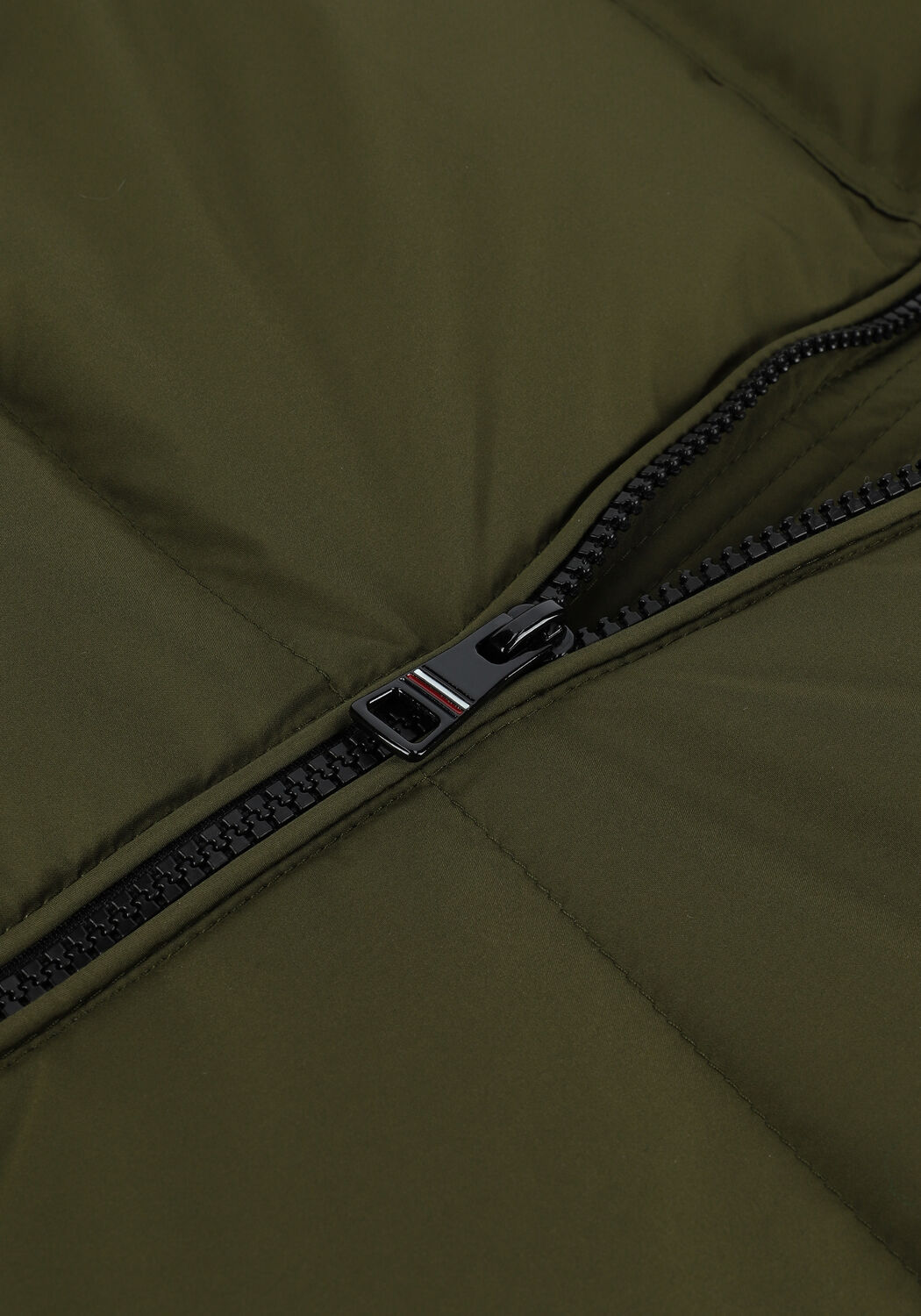 Olive TOMMY HILFIGER Wattierte Jack HILFIGER DOWN STAND COLLAR JKT - large