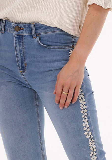 Hellblau FABIENNE CHAPOT Flared jeans EVA EXTRA FLARE JEANS - large