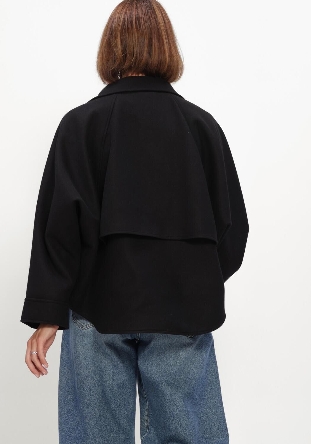 Schwarze WITHBLACK Jack WBLJACKIE BATSLEEVE JACKET - large