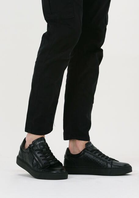 Schwarze CALVIN KLEIN Sneaker Low LOW TOP LACE UP WITH ZIP - large