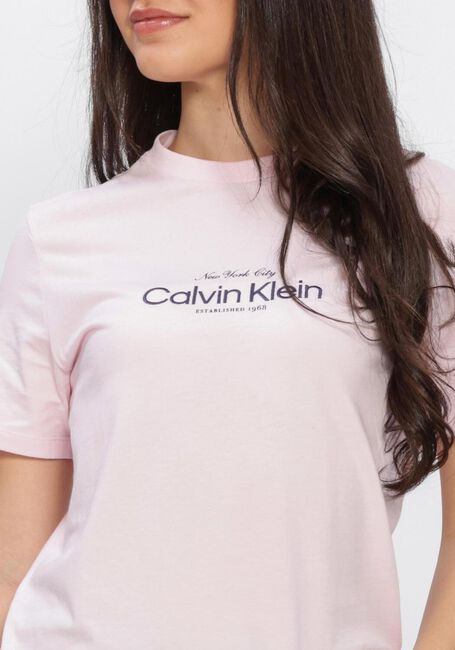 Hell-Pink CALVIN KLEIN T-shirt SS CLASSIC CK NYC LOGO TEE - large