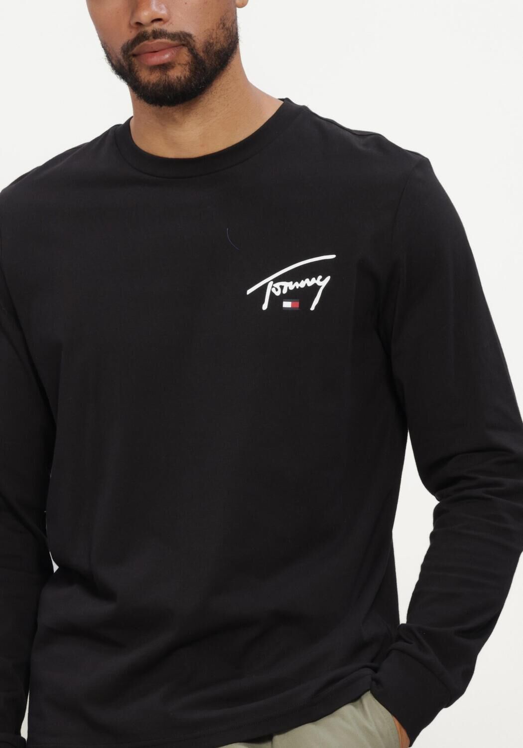 Schwarze TOMMY JEANS T-shirt TJM SLIM SIGNATURE CHEST TEE LS - large