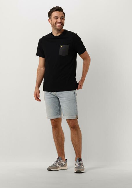 Schwarze LYLE & SCOTT T-shirt CONTRAST POCKET T-SHIRT - large