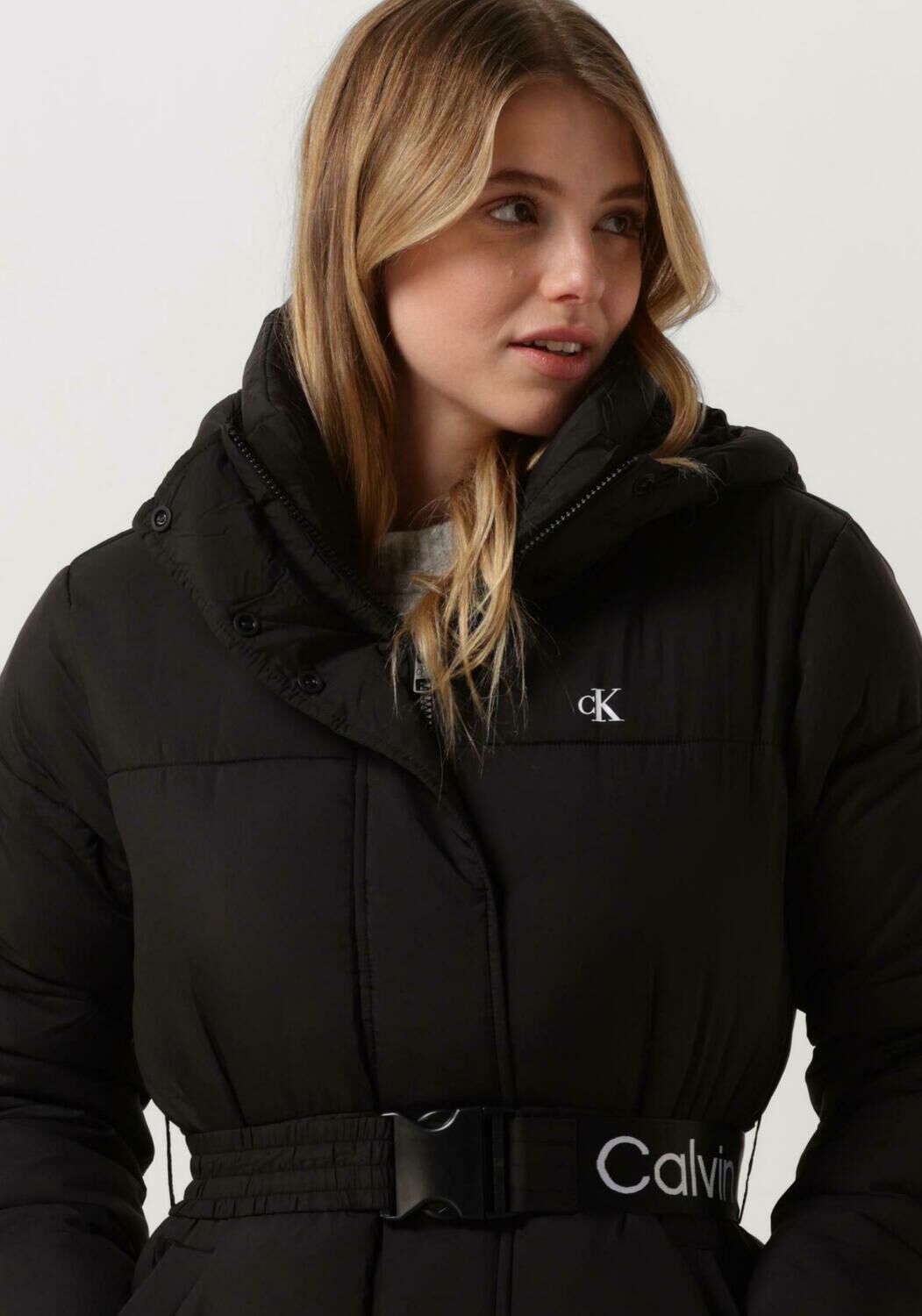 schwarze calvin klein wattierte jack logo belt waisted long puffer