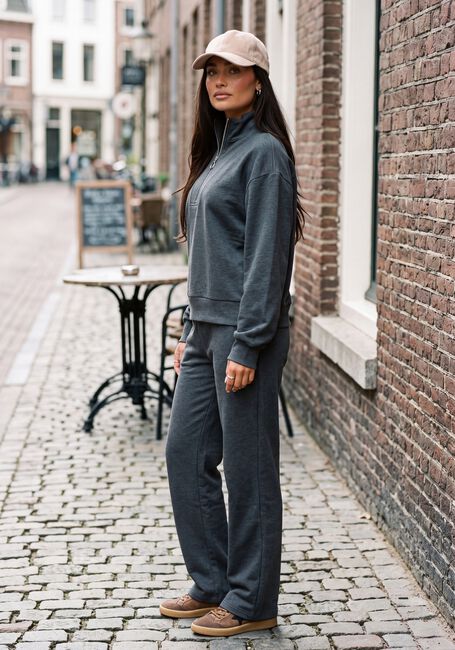 Graue SIMPLE Jogginghose JER-PL-MOD-EA-26-3 - large