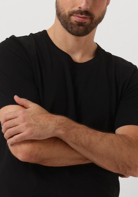 Schwarze BOSS BLACK T-shirt TSHIRT RN 3P CLASSIC - large
