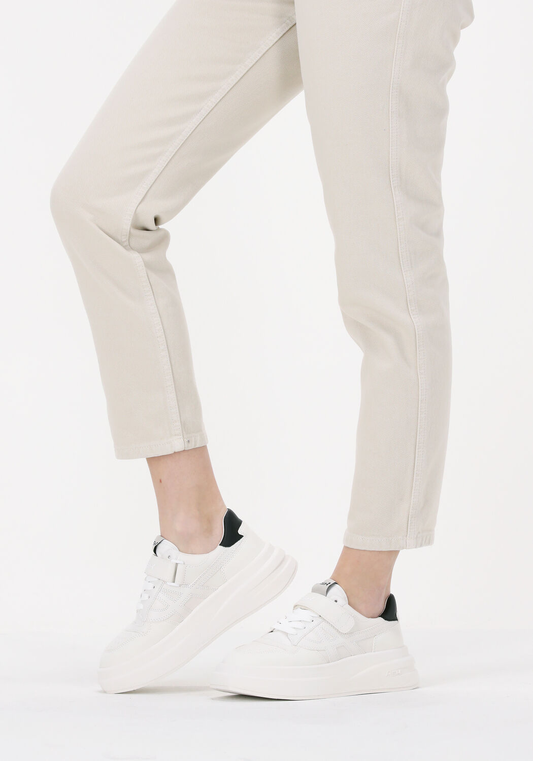 Wei&szlig;e ASH Sneaker Low INDY - large