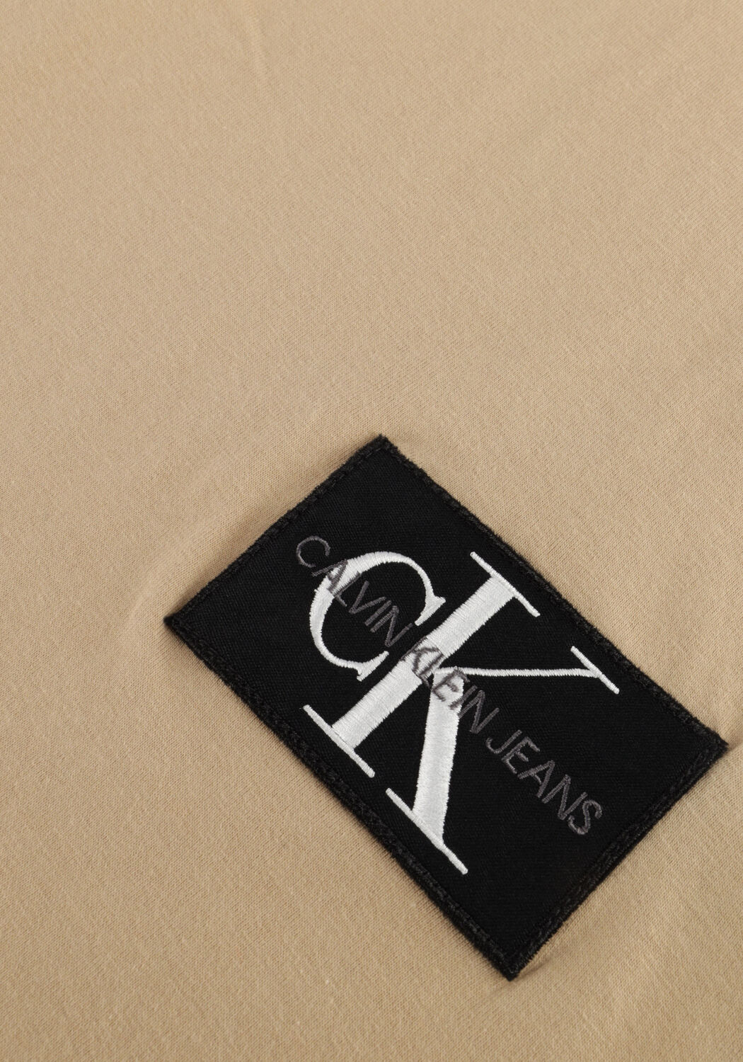 Gr&uuml;ne CALVIN KLEIN T-shirt BADGE TURN UP SLEEVE - large