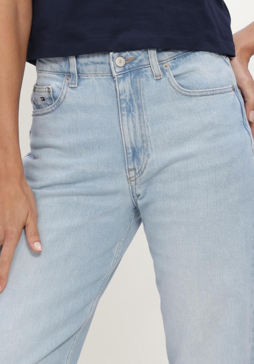 Hellblau TOMMY JEANS Jeans LAYLA HR SLIM STR BJ0111 CO - large