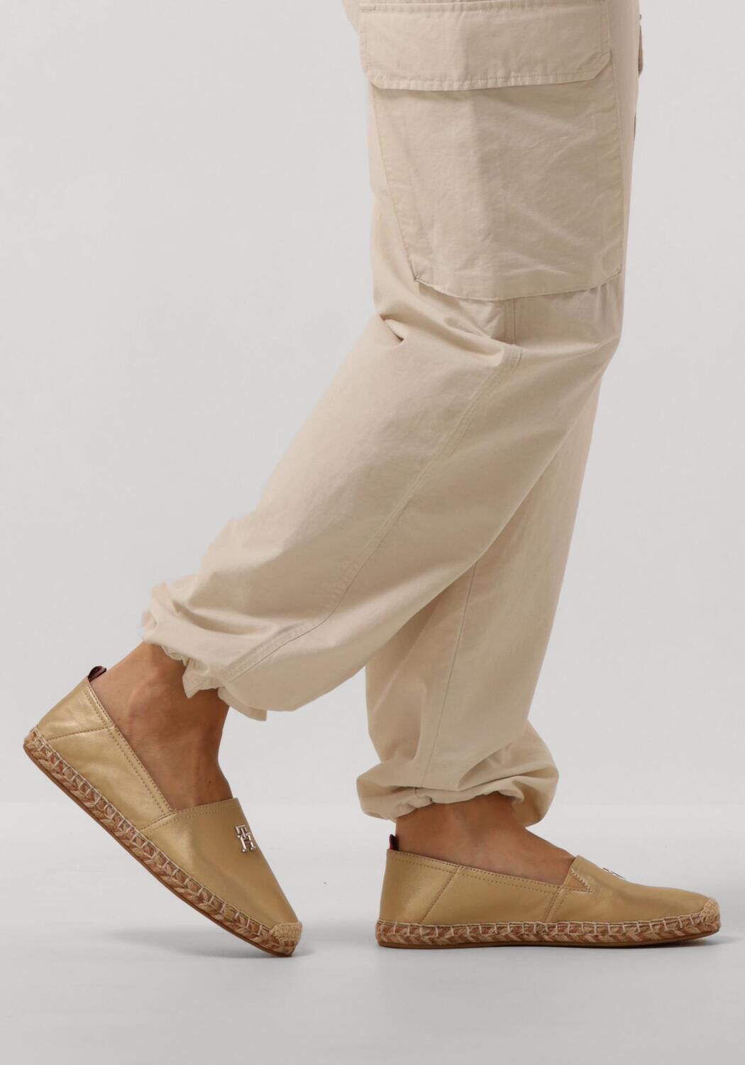 Goldfarbene TOMMY HILFIGER Espadrilles TH FLAT - large