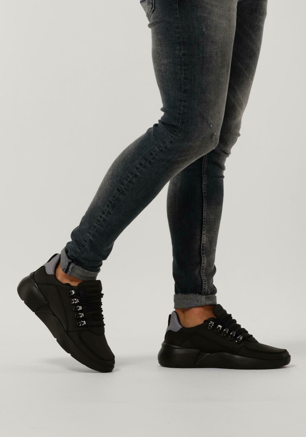 Schwarze NUBIKK Sneaker Low ROQUE ROMAN MEN - large