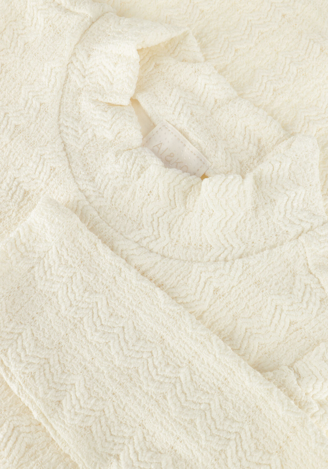 Wei&szlig;e AI&KO Top IVONA ZIG-ZAG PES 153 G - large