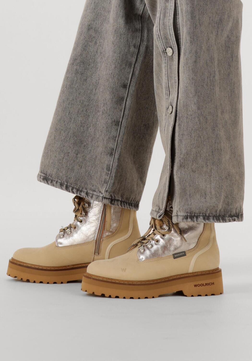 Beige WOOLRICH Schn&uuml;rboots MAIN BOOT WOMEN - large