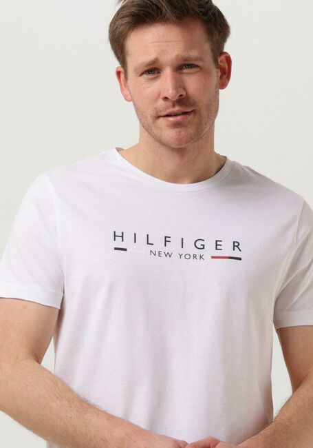 Weiße TOMMY HILFIGER T-shirt HILFIGER NEW YORK TEE - large