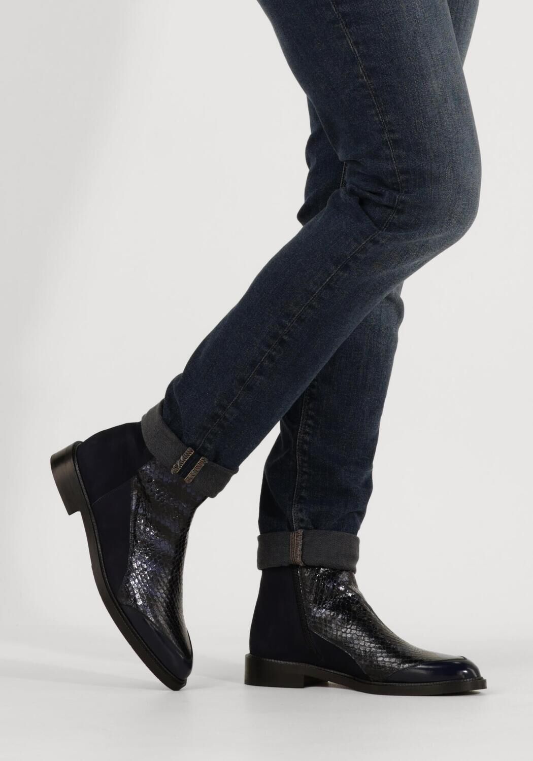 Pertini Chelsea Boots Pertini Stiefeletten Blau Damen Stiefelette