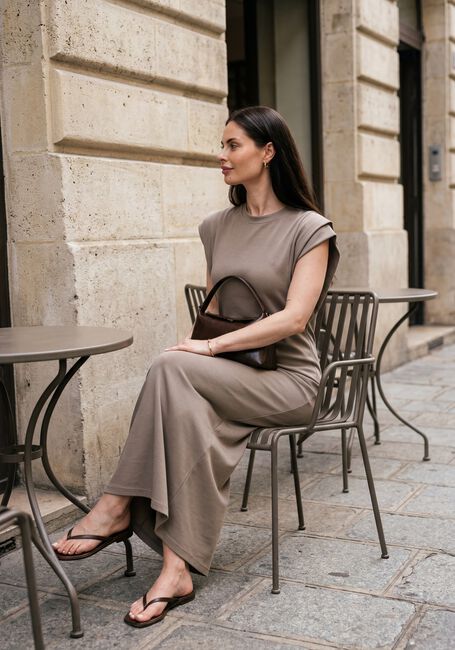 Taupe AIMEE THE LABEL Maxikleid SILVANA - large