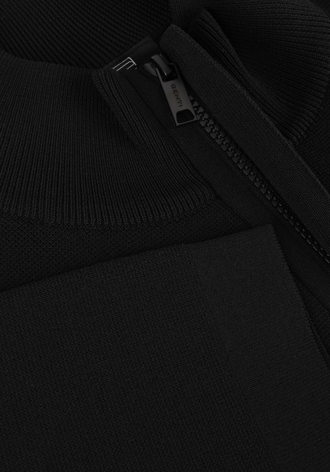 Schwarze GENTI Pullover TURTLE ZIP - large