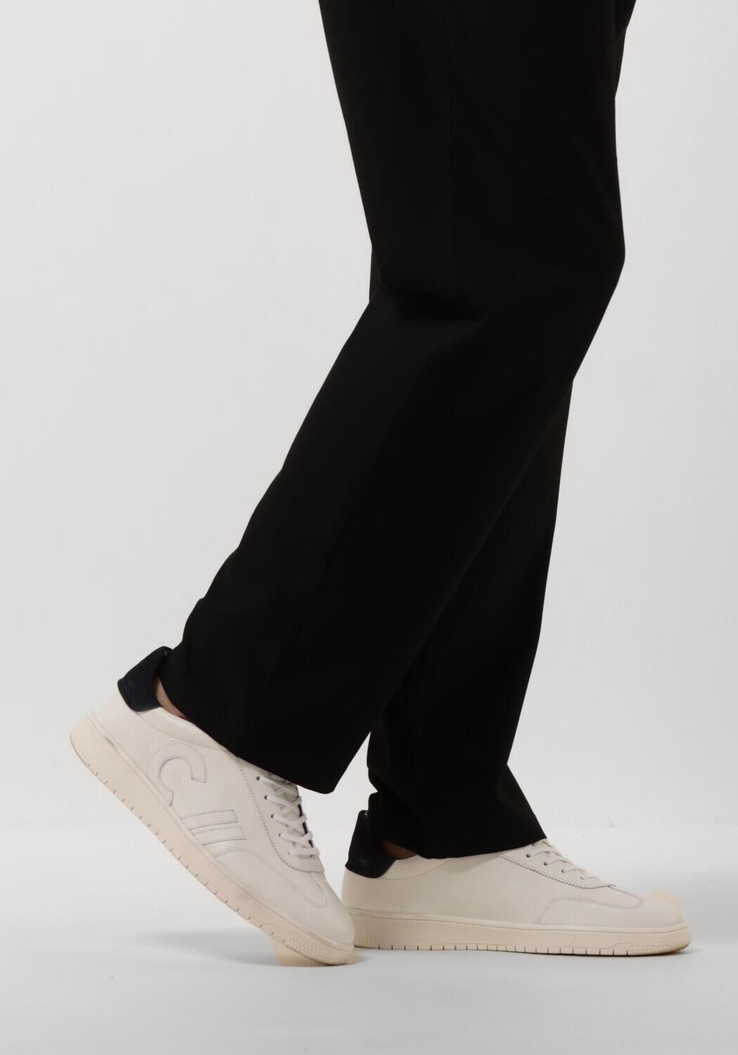 Wei&szlig;e CLAY Sneaker Low CL124H251 - large