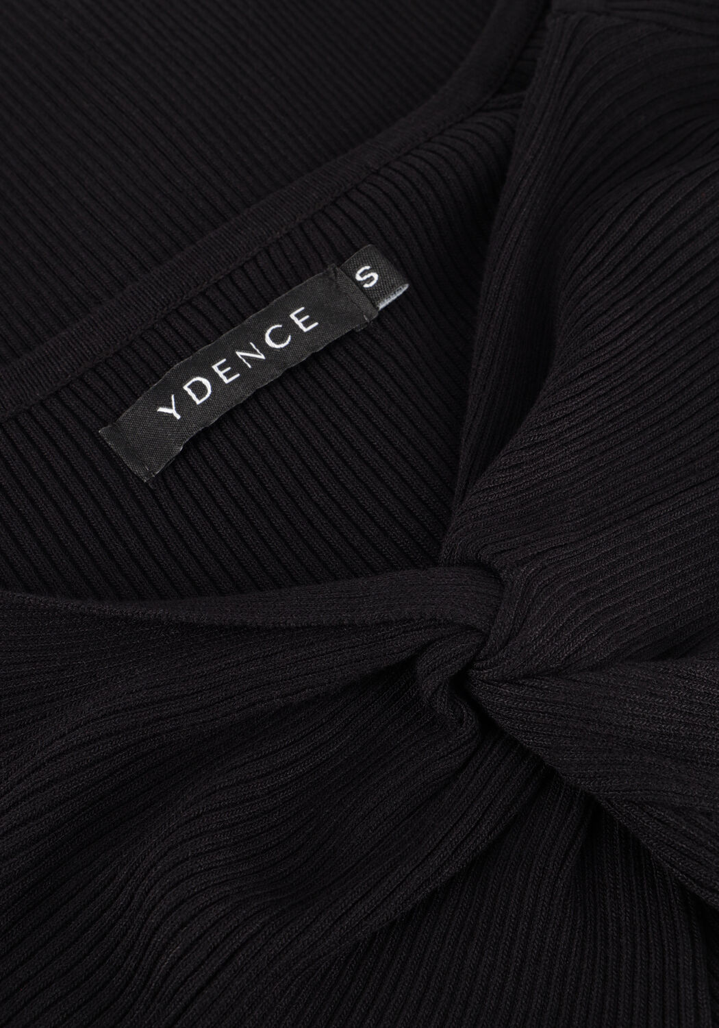 Schwarze YDENCE Tops & T-shirts KNITTED TOP BOWIE - large
