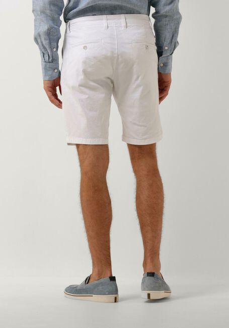 Weiße MATINIQUE Kurze Hose MATHOMAS SHORT - large