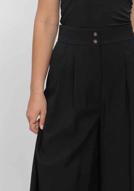 Schwarze WITHBLACK Hosen WBLMARITSA HW WIDE PANT - large