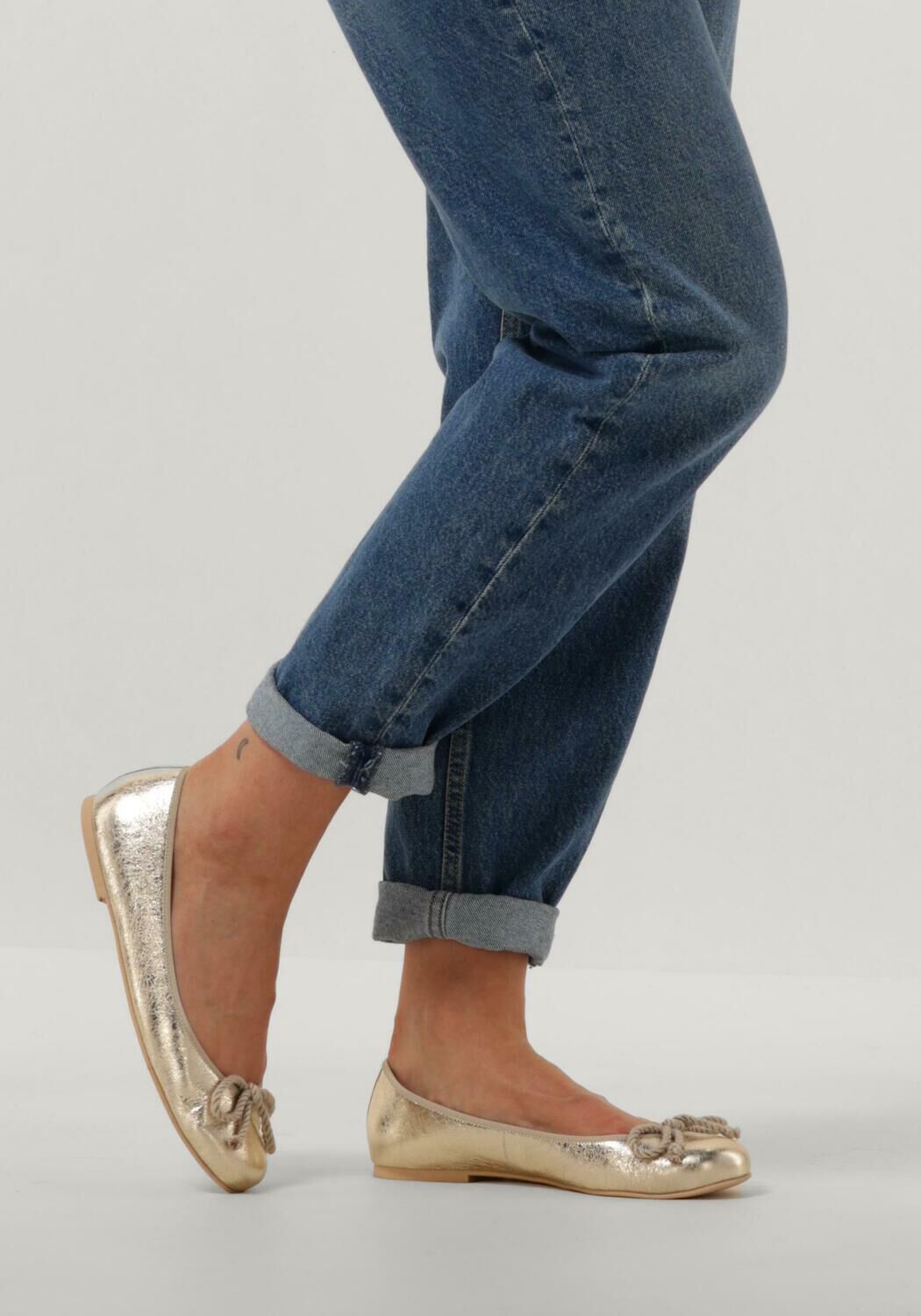 Goldfarbene PRETTY BALLERINAS Ballerinas 130274 - large