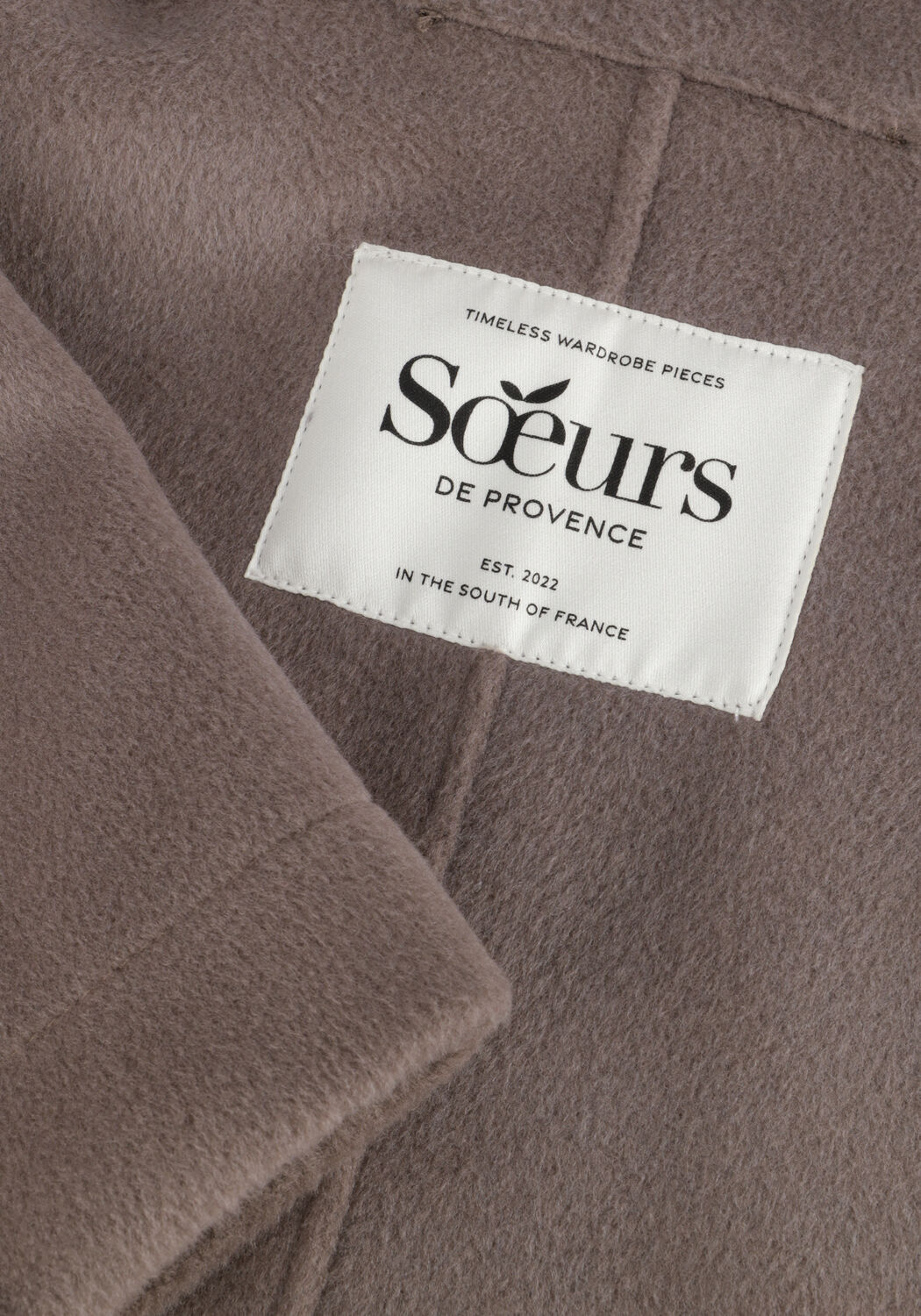 Taupe SOEURS DE PROVENCE Jack FLEUR JACKET - large