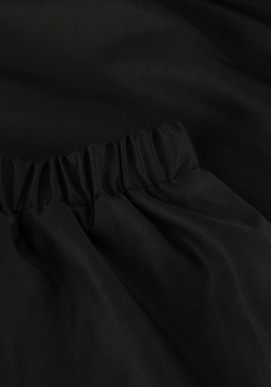 Schwarze Y.A.S. Minirock YASBOBBIE HW BUBBLE HEM SKIRT - large