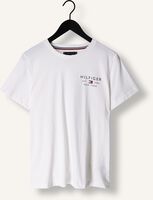 Weiße TOMMY HILFIGER T-shirt BRAND LOVE SMALL LOGO TEE Weiße TOMMY HILFIGER T-shirt BRAND LOVE SMALL LOGO TEE - medium