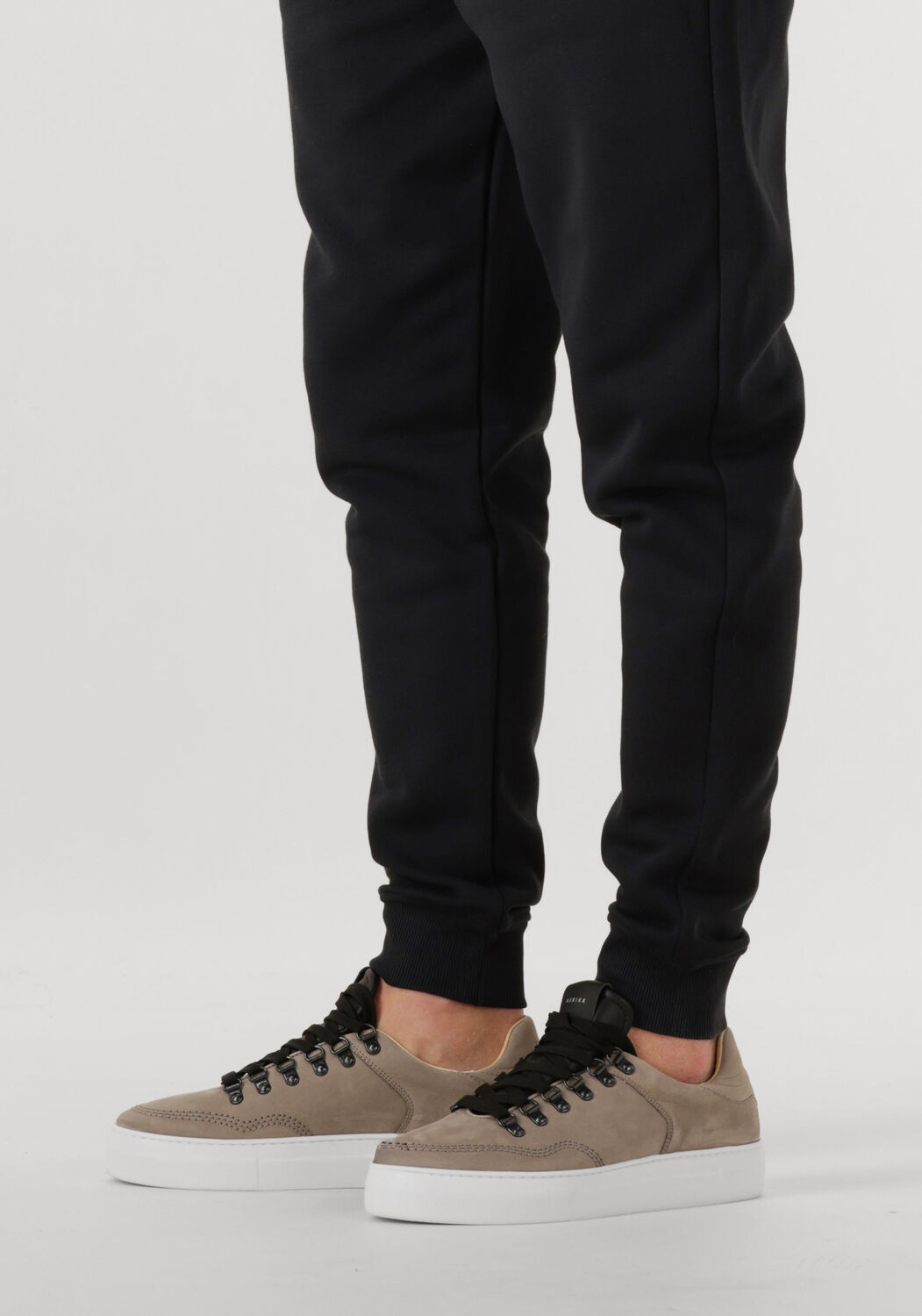 Graue NUBIKK Sneaker Low JAGGER ROMAN - large