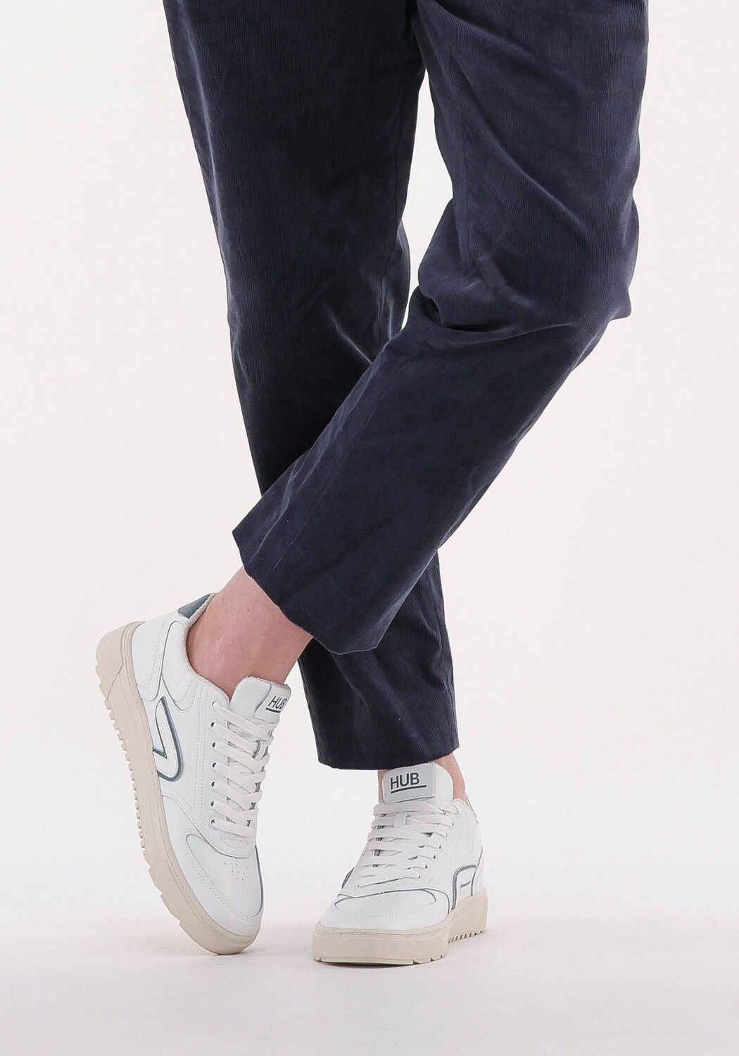 Wei&szlig;e HUB Sneaker Low NORTH-Z - large