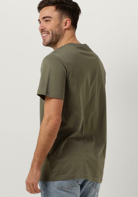 Olive CALVIN KLEIN T-shirt CK EMBRO BADGE TEE - large