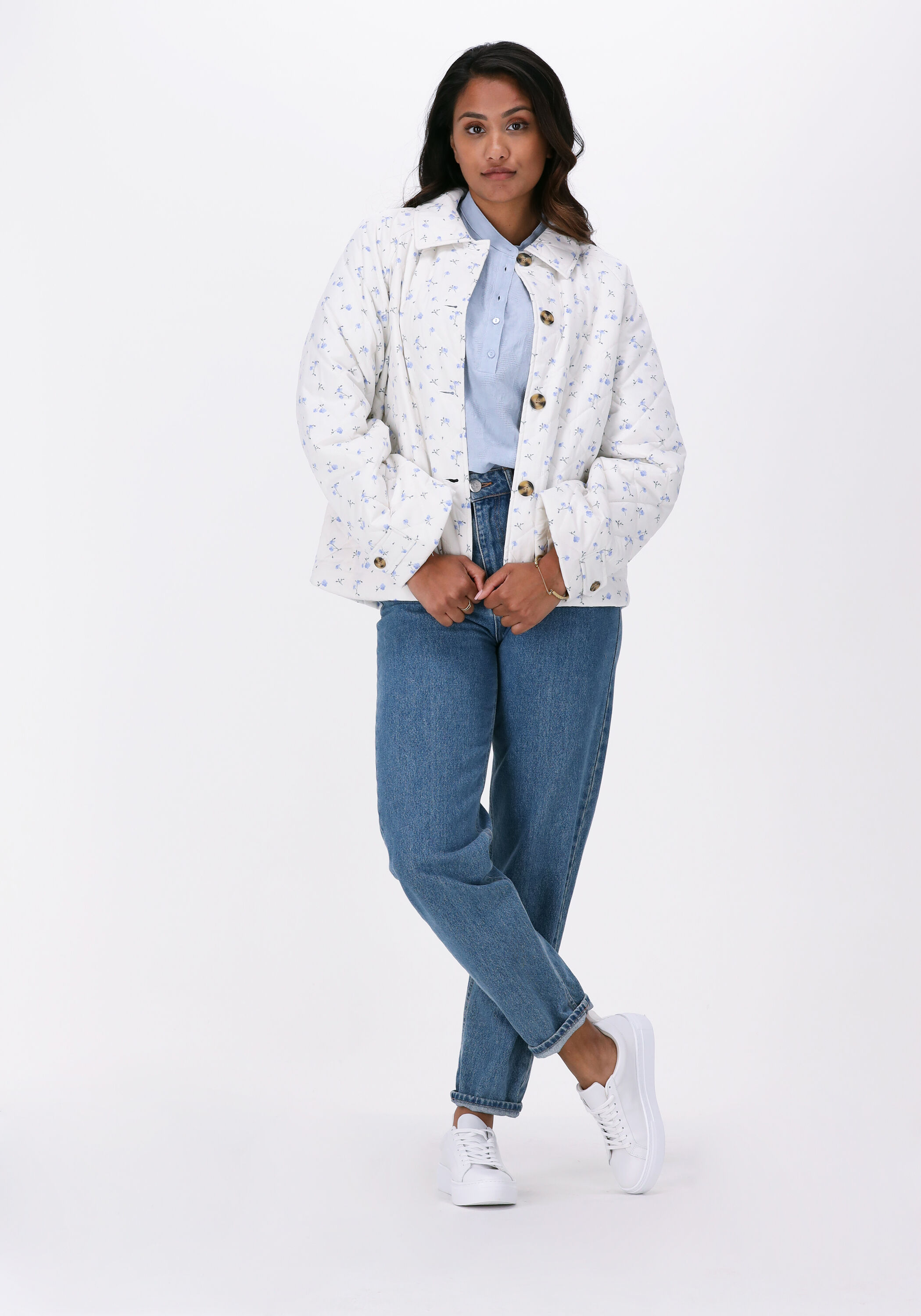 Nicht-gerade weiss ENVII Jack ENCAMELLIA JACKET AOP 6731 | Omoda 