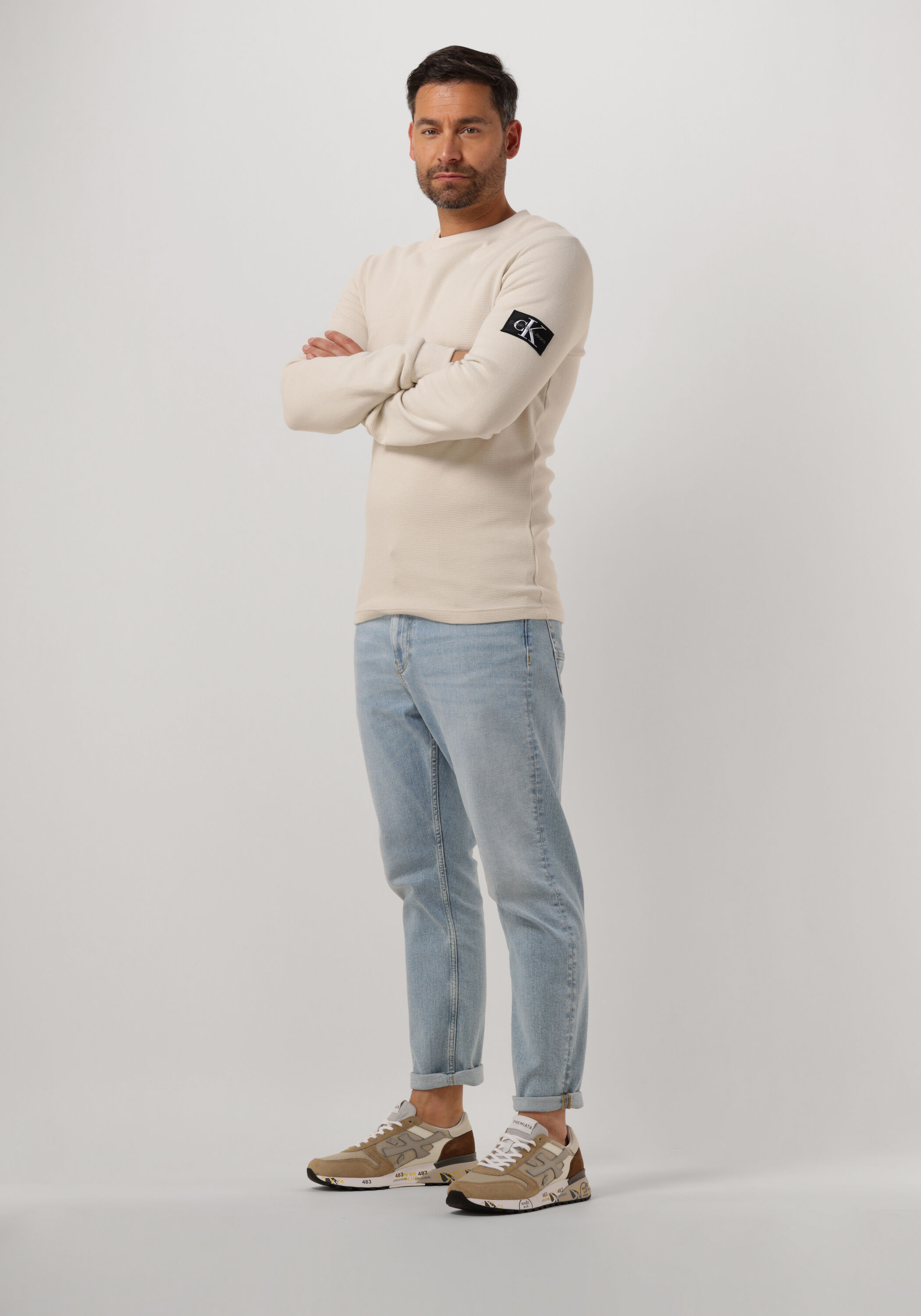 Sand CALVIN KLEIN Pullover WAFFLE LS TEE | Omoda 
