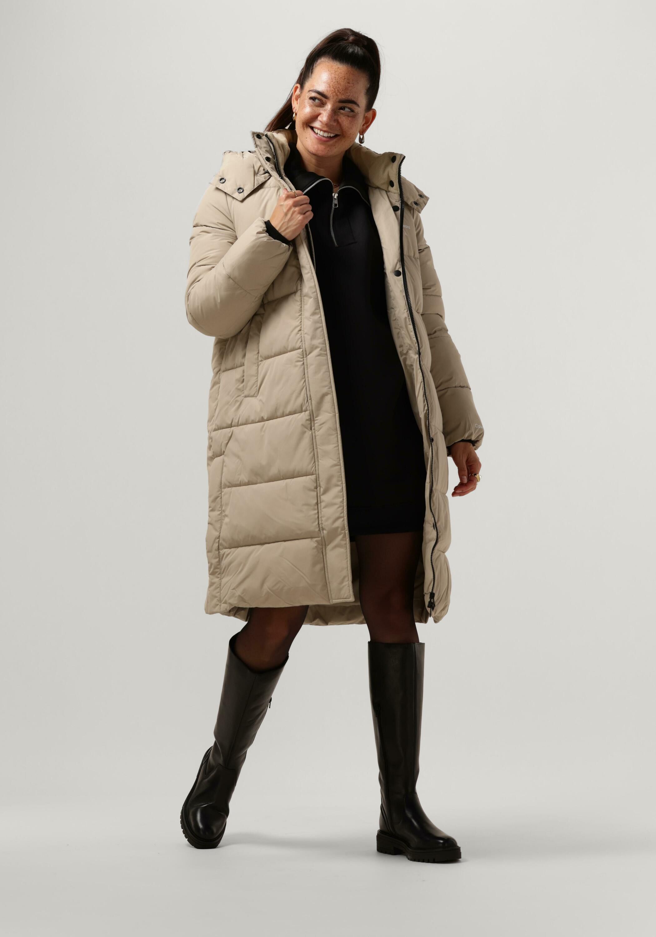 Beige CALVIN KLEIN Wattierte Jack MONOLOGO NON DOWN LONG PUFFER 
