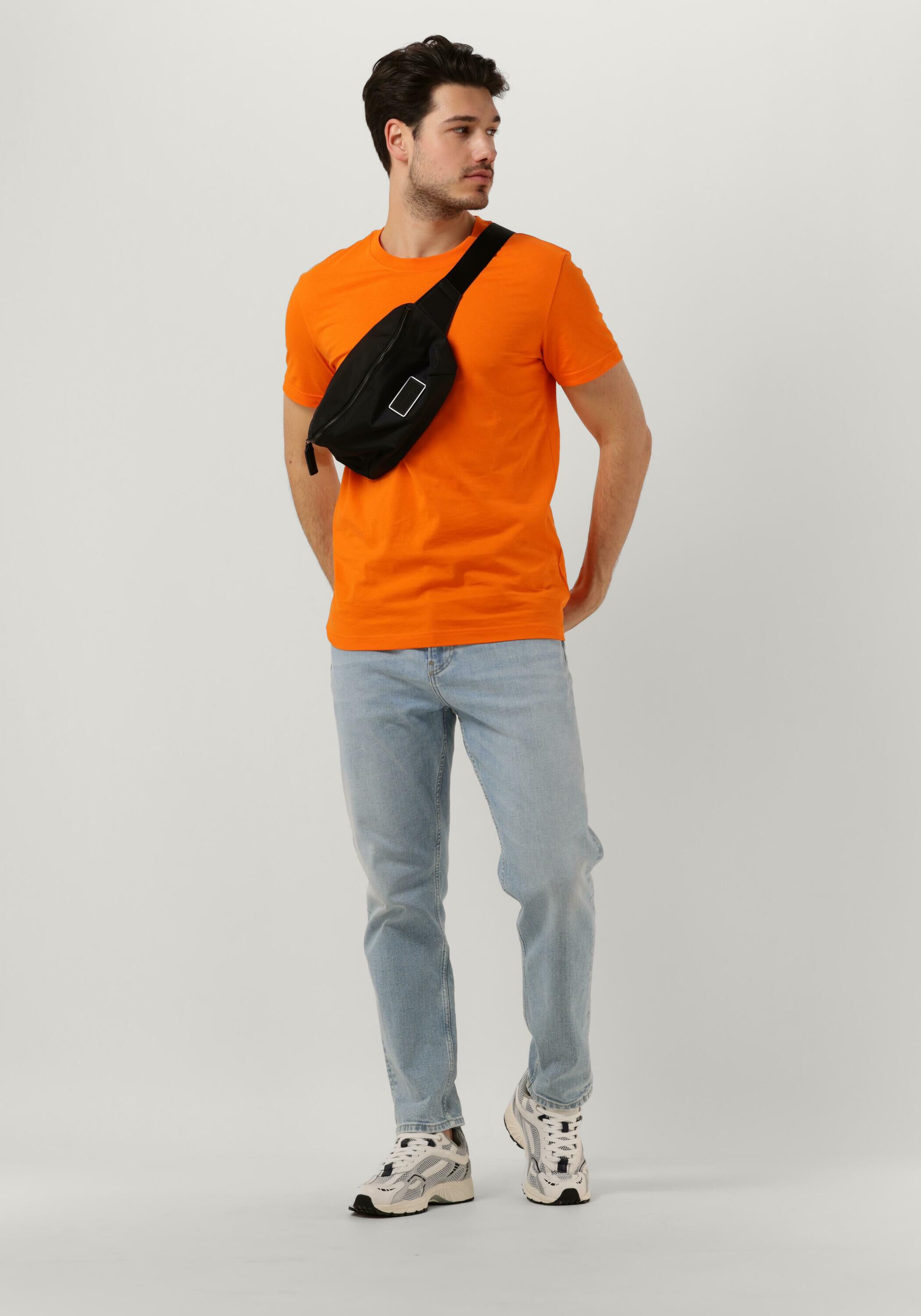 Orangene CALVIN KLEIN T-shirt MICRO MONOLGO TEE | Omoda