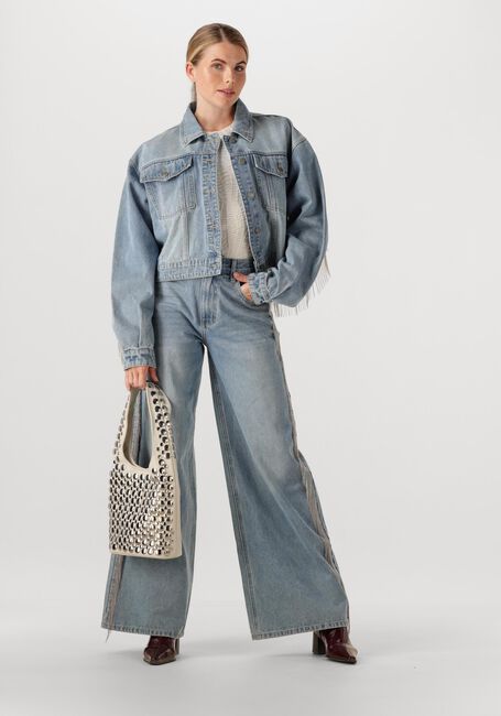 Image without a name