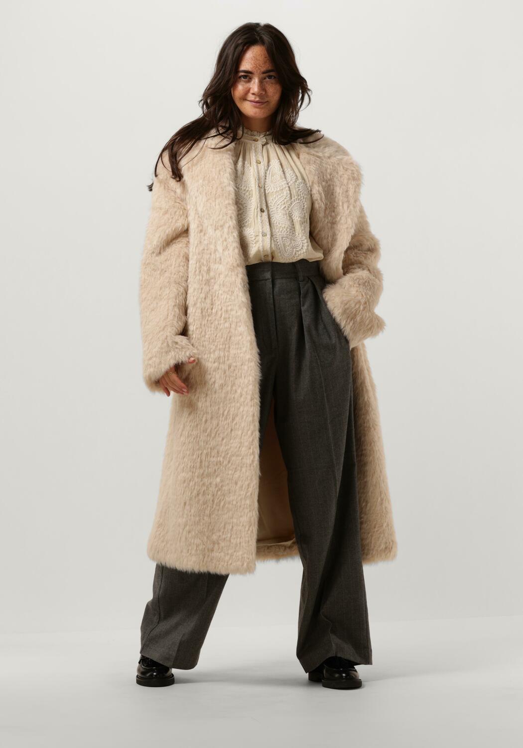Creme STAND STUDIO Fake-Fur-Jack NICOLE COAT | Omoda