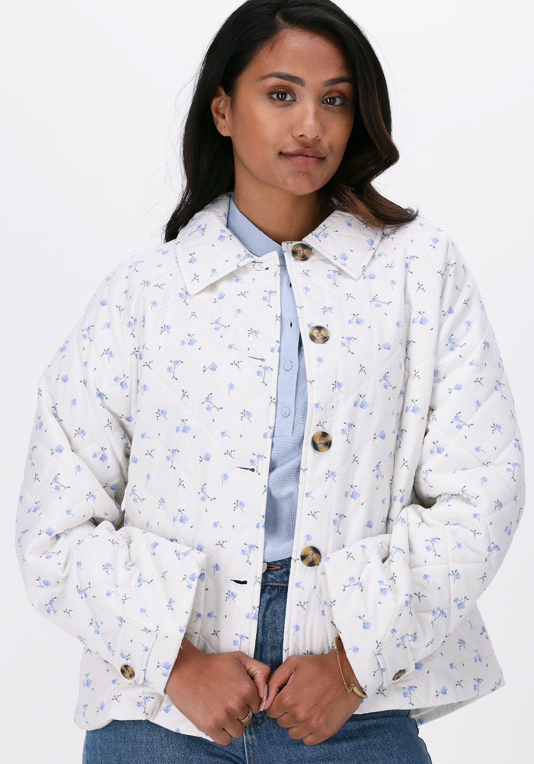 Nicht-gerade weiss ENVII Jack ENCAMELLIA JACKET AOP 6731 | Omoda